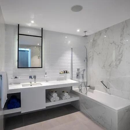 Hotel Cavo Maris 4*